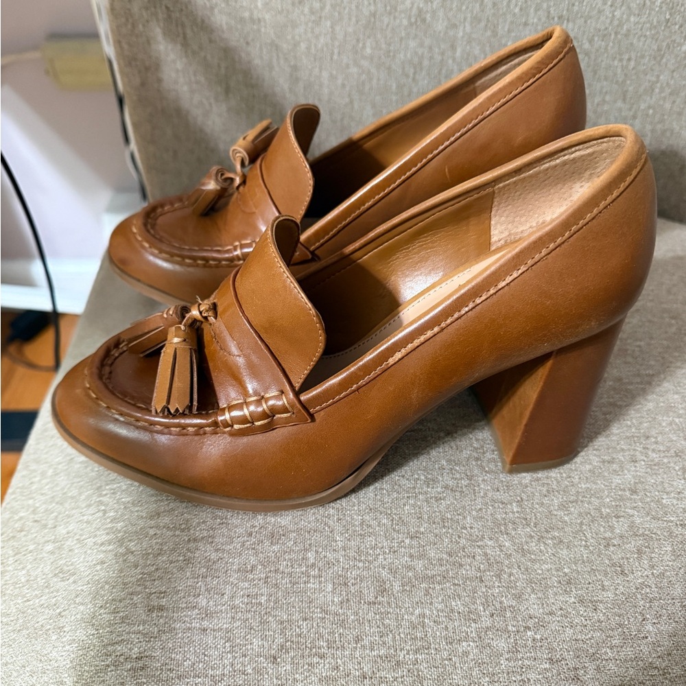 Vince Camuto Tan Leather Heeled Loafers